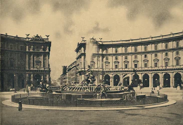Roma - Esedra Square and the Naiades Fountain
