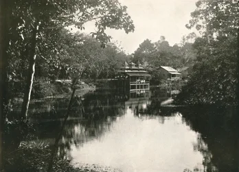Sacred Horse Shoe Lake and Zayats, Wingaba, Rangoon, 1900
