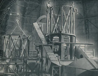 Section by Section Mounts the Huge Steel Framework of the Hooker