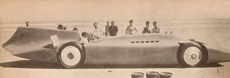 Sir Malcolm Campbell in his new Blue Bird at Dayton Beach, Florida
