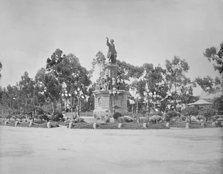 Statue of Columbus on the Paseo, City of Mexico