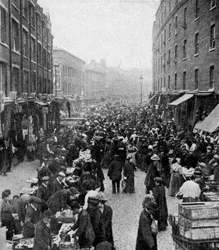 Sunday Market, Wentworth Street, East London, c1930s