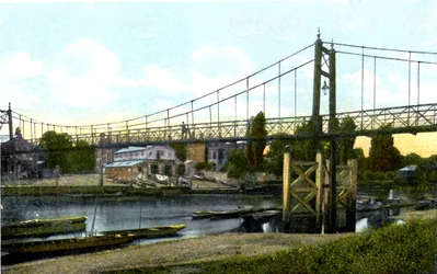 Teddington Bridge, London, 20th Century