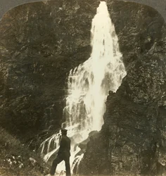 The Sevle Falls, dashing and splashing, near Stalheims hotel, Naerodal, Norway, c1905