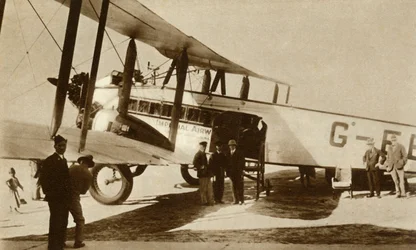 The First Indian Air Mail Arrives at Croydon Airport, South London