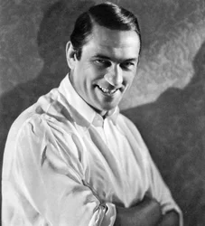 Victor McLaglen, British Boxer and Actor