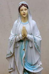 Virgin Mary, Paris
