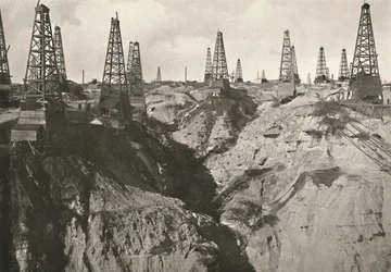 Yenan-Young Oil Wells