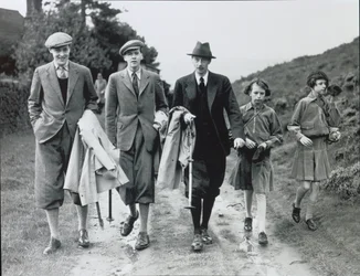 10th Duke with his four children, Billy, Andrew, Anne and Elizabeth at Bolton Abbey