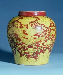 Ming red and yellow baluster jar
