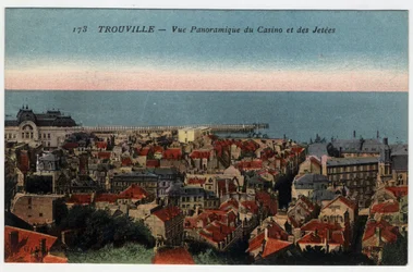 Trouville: Panoramic View of the Casino and the Jetties