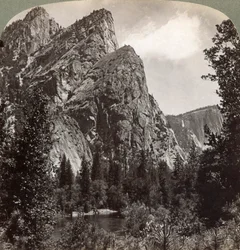 The Three Brothers, Yosemite Valley, California, USA