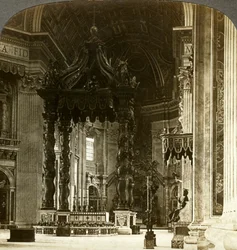 The great altar with its baldachin, St Peters Basilica, Rome, Italy