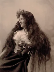 Theater Actress - Dramatic Actress