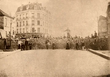 Barricade in the Heights of Menilamount, Paris, March 1871