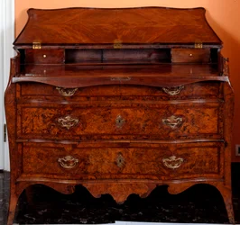 Furniture: Chest of Drawers Made of Cedar Wood. 1735-1745 approx. Private Collection
