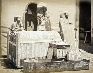 Archaeological Statues Found in Egypt - in 