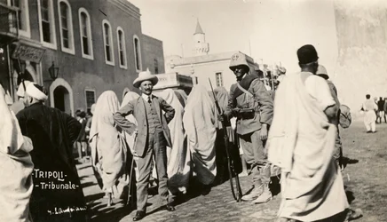Italo Turkish War, Tripolitania, people and soldiers before the court