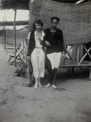Portrait of a couple on the beach, Versilia