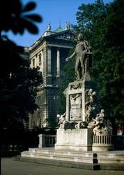 Monument in Tribute to Wolfgang Amadeus Mozart
