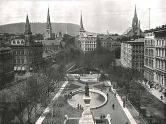 Victoria Square, Montreal, Canada