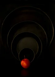 Red Apple Dark Circles
