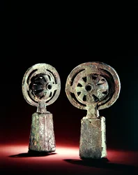 Yoke bell