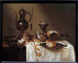 Still life with Nautilus