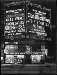 Illuminated marquee for 